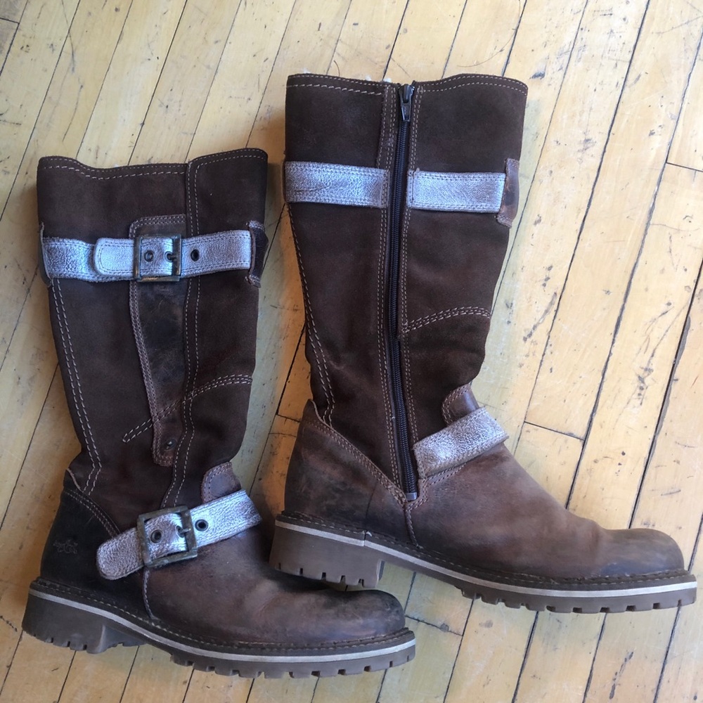 Woman winter boot .